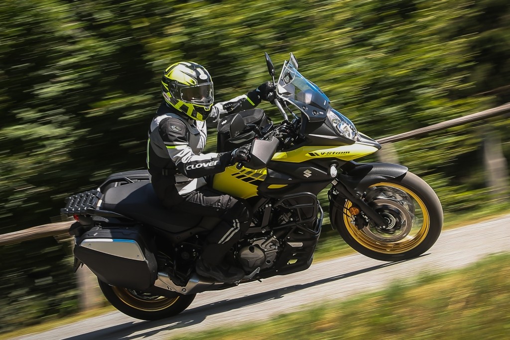 Comparativa Crossover: Yamaha Tracer 700 vs Kawasaki Versys 650 vs Suzuki V-Strom 650 XT